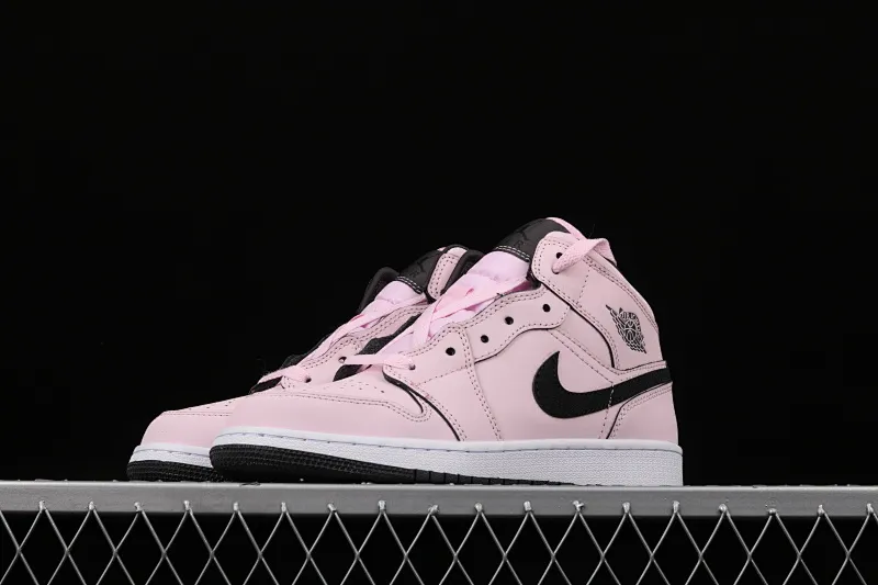All categories Air Jordan Jordan series basketball shoes Air Jordan 1 Mid Air Jordan 1 Mid GS AJ1 Joe 1 white black pink cherry blossom 555112-601
